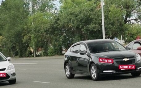 Chevrolet Cruze II, 2012 год, 800 000 рублей, 2 фотография