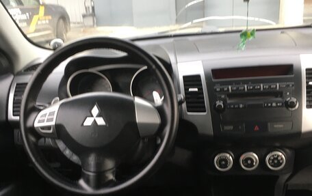 Mitsubishi Outlander III рестайлинг 3, 2008 год, 1 150 000 рублей, 7 фотография