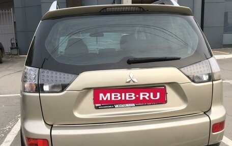 Mitsubishi Outlander III рестайлинг 3, 2008 год, 1 150 000 рублей, 4 фотография