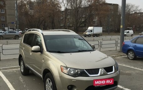 Mitsubishi Outlander III рестайлинг 3, 2008 год, 1 150 000 рублей, 2 фотография