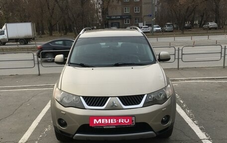 Mitsubishi Outlander III рестайлинг 3, 2008 год, 1 150 000 рублей, 3 фотография