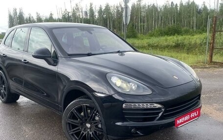 Porsche Cayenne III, 2012 год, 2 100 000 рублей, 2 фотография