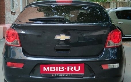 Chevrolet Cruze II, 2012 год, 900 000 рублей, 6 фотография