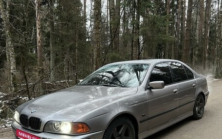 BMW 5 серия, 2000 год, 475 000 рублей, 3 фотография