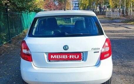 Skoda Fabia II, 2012 год, 610 000 рублей, 3 фотография