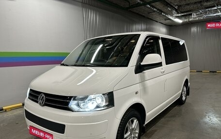 Volkswagen Multivan T5, 2011 год, 2 400 000 рублей, 1 фотография