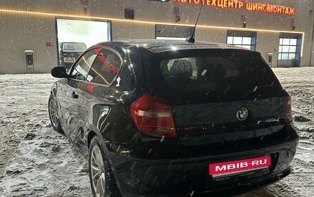 BMW 1 серия, 2011 год, 790 000 рублей, 7 фотография