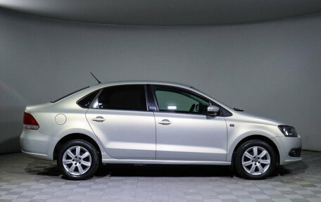 Volkswagen Polo VI (EU Market), 2013 год, 800 000 рублей, 4 фотография