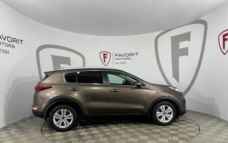 KIA Sportage IV рестайлинг, 2017 год, 2 100 000 рублей, 4 фотография