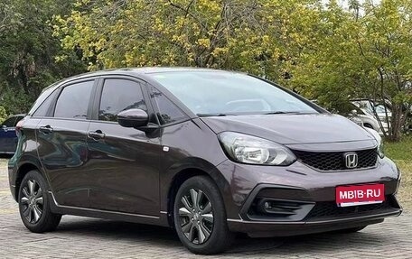 Honda Fit, 2021 год, 1 670 000 рублей, 1 фотография