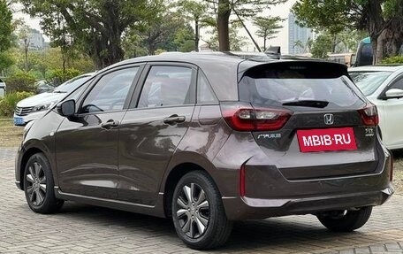 Honda Fit, 2021 год, 1 670 000 рублей, 2 фотография