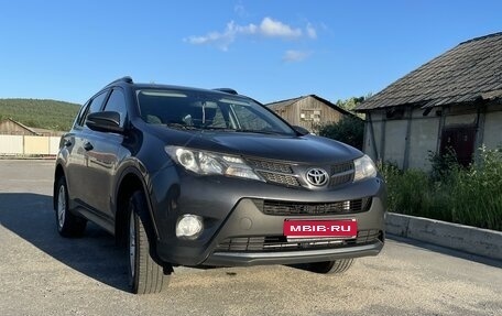 Toyota RAV4, 2013 год, 1 900 000 рублей, 1 фотография