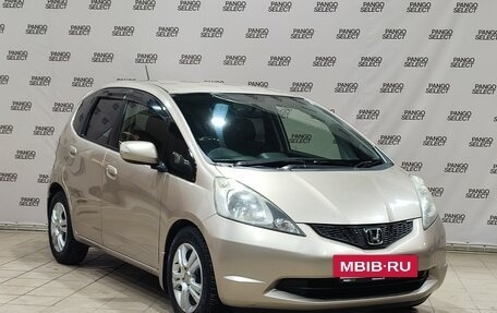 Honda Fit III, 2009 год, 650 000 рублей, 3 фотография