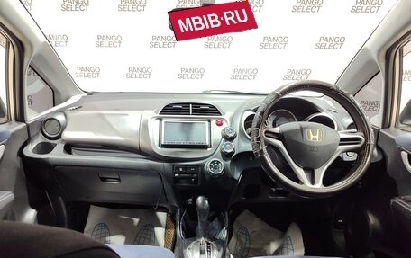 Honda Fit III, 2009 год, 650 000 рублей, 15 фотография