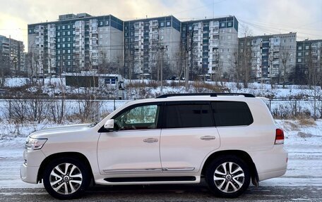 Toyota Land Cruiser 200, 2016 год, 6 900 000 рублей, 8 фотография