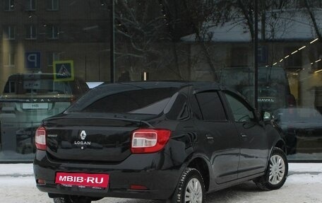 Renault Logan II, 2017 год, 990 000 рублей, 5 фотография