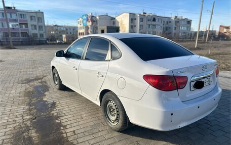 Hyundai Elantra IV, 2011 год, 820 000 рублей, 4 фотография