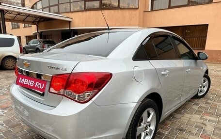 Chevrolet Cruze II, 2011 год, 549 000 рублей, 6 фотография