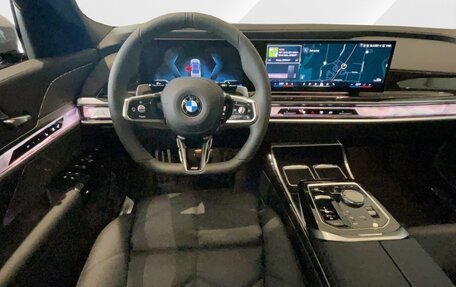 BMW 7 серия, 2024 год, 16 860 000 рублей, 10 фотография