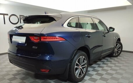 Jaguar F-Pace, 2017 год, 2 697 000 рублей, 4 фотография