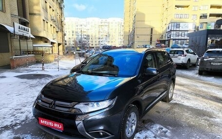 Mitsubishi Outlander III рестайлинг 3, 2018 год, 2 620 000 рублей, 1 фотография