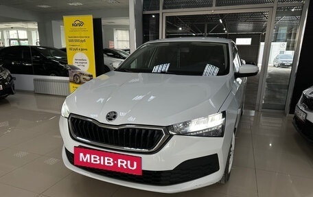 Skoda Rapid II, 2020 год, 1 700 000 рублей, 2 фотография