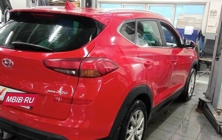 Hyundai Tucson III, 2019 год, 2 350 000 рублей, 3 фотография