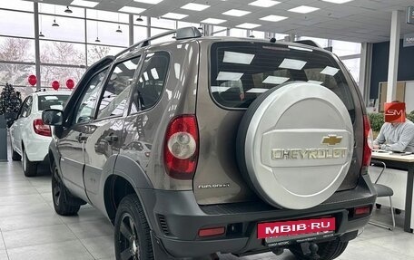 Chevrolet Niva I рестайлинг, 2014 год, 751 900 рублей, 4 фотография