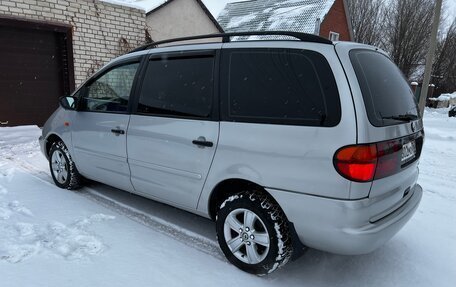 Volkswagen Sharan I рестайлинг, 1997 год, 650 000 рублей, 10 фотография