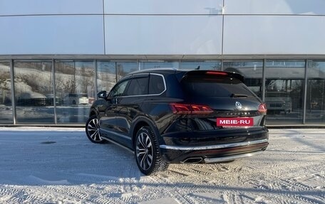 Volkswagen Touareg III, 2019 год, 7 120 000 рублей, 9 фотография