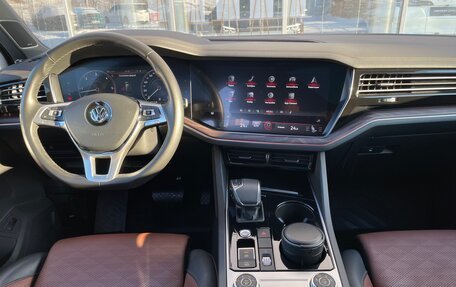 Volkswagen Touareg III, 2019 год, 7 120 000 рублей, 32 фотография