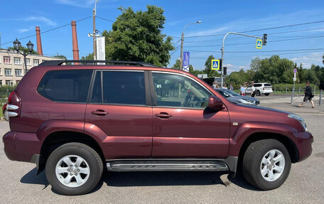 Toyota Land Cruiser Prado 120 рестайлинг, 2007 год, 2 950 000 рублей, 2 фотография