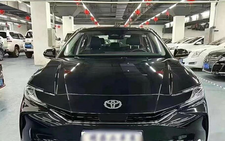 Toyota Camry, 2024 год, 4 250 000 рублей, 2 фотография