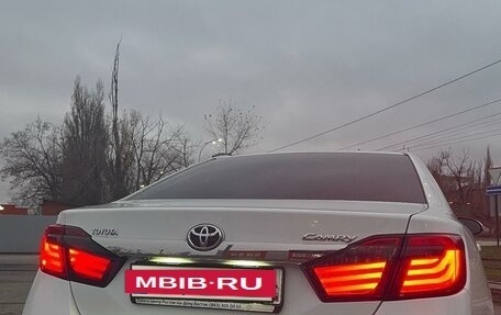 Toyota Camry, 2012 год, 1 850 000 рублей, 8 фотография