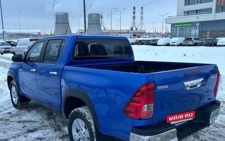 Toyota Hilux VIII, 2016 год, 4 200 000 рублей, 15 фотография