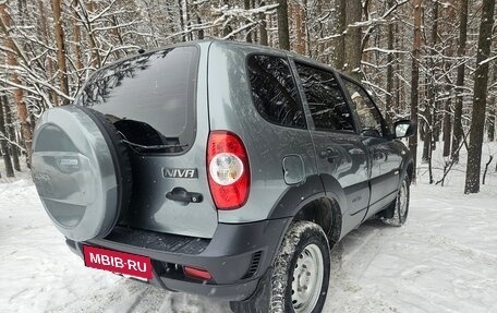 Chevrolet Niva I рестайлинг, 2014 год, 585 000 рублей, 2 фотография