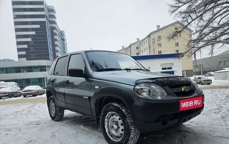 Chevrolet Niva I рестайлинг, 2014 год, 585 000 рублей, 3 фотография