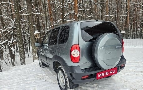 Chevrolet Niva I рестайлинг, 2014 год, 585 000 рублей, 4 фотография