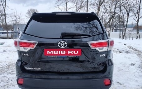 Toyota Highlander III, 2014 год, 3 550 000 рублей, 5 фотография