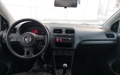 Volkswagen Polo VI (EU Market), 2012 год, 641 000 рублей, 5 фотография