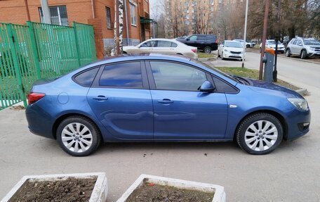 Opel Astra J, 2014 год, 1 180 000 рублей, 9 фотография