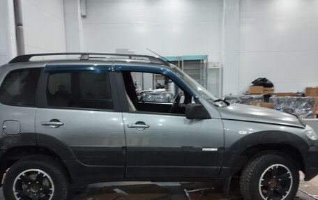 Chevrolet Niva I рестайлинг, 2012 год, 499 000 рублей, 2 фотография