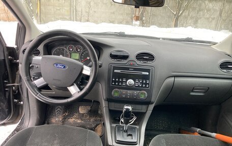 Ford Focus II рестайлинг, 2005 год, 415 000 рублей, 17 фотография