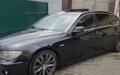 BMW 7 серия, 2006 год, 730 000 рублей, 1 фотография