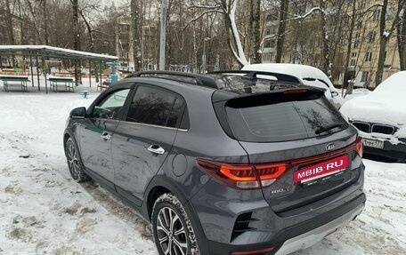 KIA Rio IV, 2021 год, 1 900 000 рублей, 3 фотография