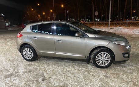 Renault Megane III, 2012 год, 850 000 рублей, 3 фотография