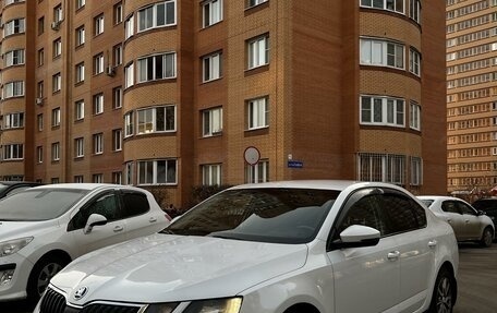 Skoda Octavia, 2017 год, 950 000 рублей, 3 фотография