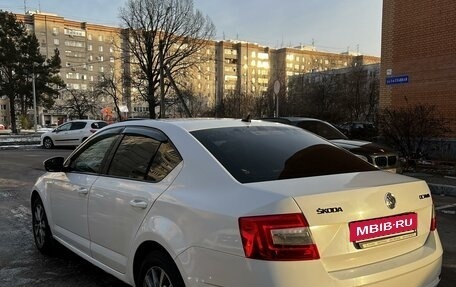 Skoda Octavia, 2017 год, 950 000 рублей, 6 фотография