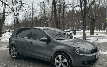 Volkswagen Golf VI, 2010 год, 1 000 000 рублей, 2 фотография