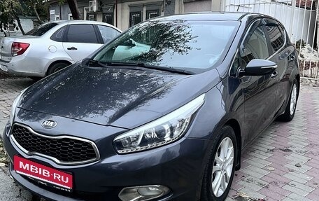 KIA cee'd III, 2012 год, 1 420 000 рублей, 1 фотография